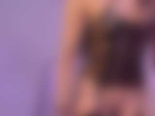 Emy Cross's Live Sex Cam Show