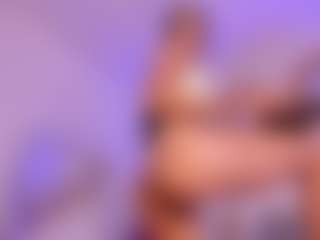 Emy Cross's Live Sex Cam Show