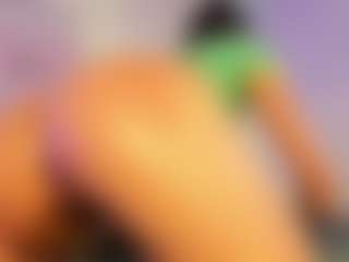 Emy Cross's Live Sex Cam Show
