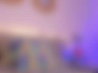 Emy Cross's Live Sex Cam Show