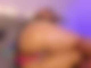 Emy Cross's Live Sex Cam Show