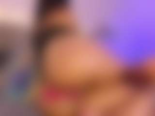 Emy Cross's Live Sex Cam Show