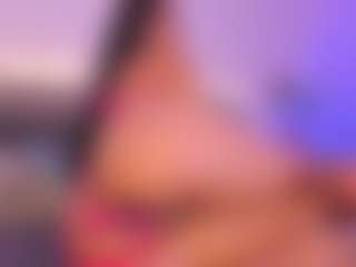 Live cam show with Emy Cross - Arab Tattoos on milfzrlive.com