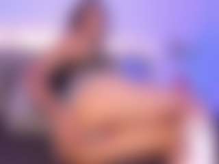 Emy Cross's Live Sex Cam Show