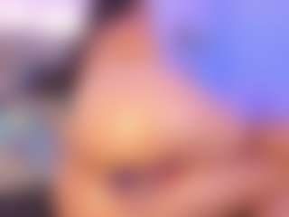 Emy Cross's Live Sex Cam Show