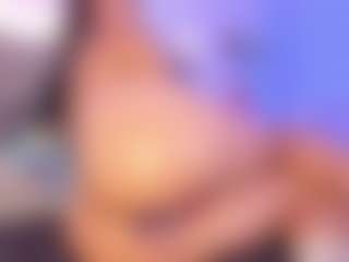 Emy Cross's Live Sex Cam Show