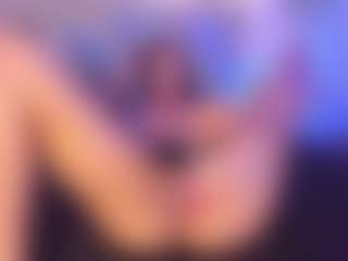 Emy Cross's Live Sex Cam Show