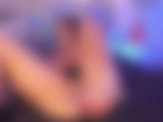 Emy Cross's Live Sex Cam Show