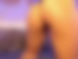 Emy Cross's Live Sex Cam Show