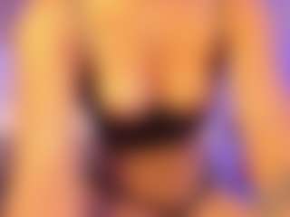 Emy Cross's Live Sex Cam Show