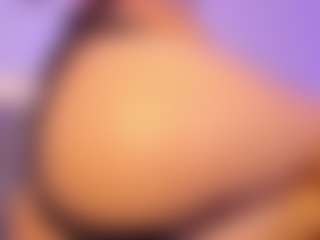 Emy Cross's Live Sex Cam Show