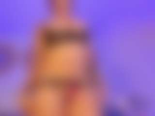 Emy Cross's Live Sex Cam Show