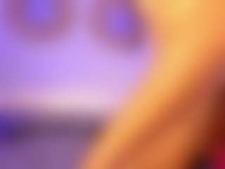 Emy Cross's Live Sex Cam Show