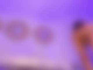 Emy Cross's Live Sex Cam Show