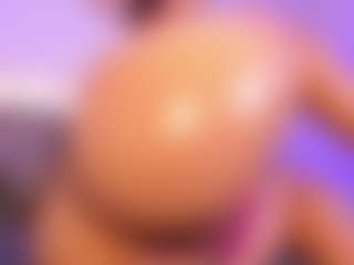 Emy Cross's Live Sex Cam Show