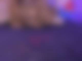 Emy Cross's Live Sex Cam Show