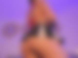 Emy Cross's Live Sex Cam Show