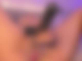 Emy Cross's Live Sex Cam Show