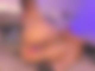 Emy Cross's Live Sex Cam Show