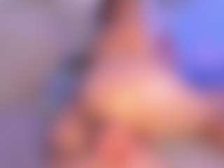 Live cam show with Emy Cross - Athletic Ebony on Cam Slut
