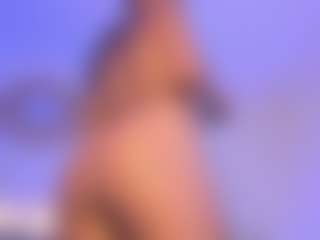 Emy Cross's Live Sex Cam Show