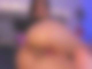 Emy Cross's Live Sex Cam Show