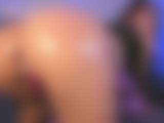 Emy Cross's Live Sex Cam Show