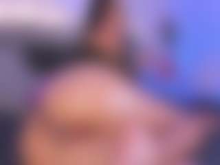 Emy Cross's Live Sex Cam Show