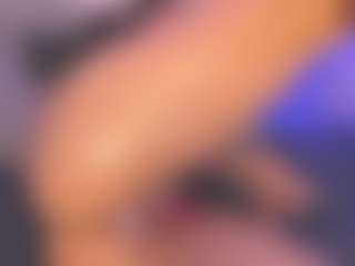 Emy Cross's Live Sex Cam Show