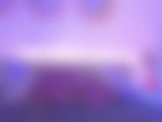 Live cam show with Emy Cross - Twerk on StripNow