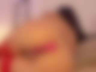 Emy Cross's Live Sex Cam Show