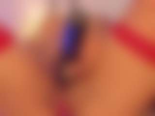 Emy Cross's Live Sex Cam Show