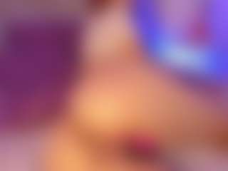 Emy Cross's Live Sex Cam Show