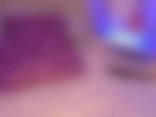 Emy Cross's Live Sex Cam Show