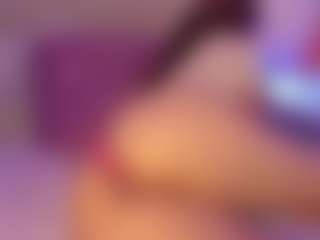 Emy Cross's Live Sex Cam Show