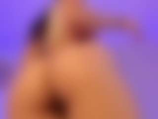 Emy Cross's Live Sex Cam Show