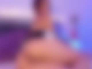 Emy Cross's Live Sex Cam Show