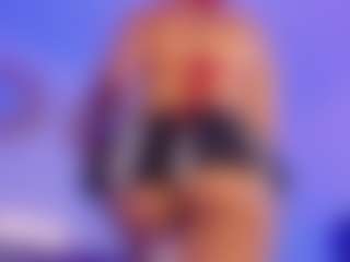 Live cam show with Emy Cross - Big Ass on TottyGirls