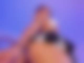 Emy Cross's Live Sex Cam Show