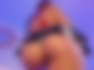 Emy Cross's Live Sex Cam Show