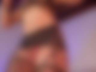 Emy Cross's Live Sex Cam Show