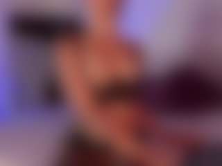 Emy Cross's Live Sex Cam Show
