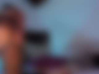 Emy Cross's Live Sex Cam Show