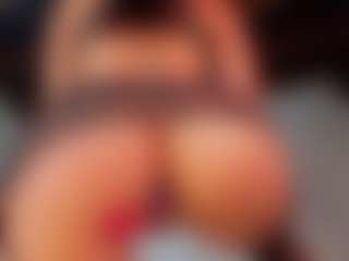Emy Cross's Live Sex Cam Show