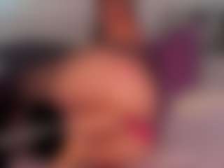 Emy Cross's Live Sex Cam Show