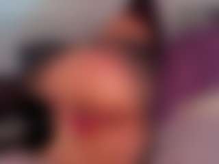 Emy Cross's Live Sex Cam Show