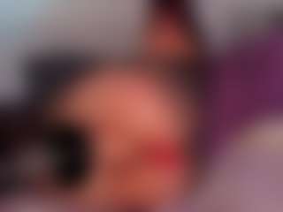 Emy Cross's Live Sex Cam Show