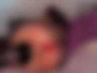Emy Cross's Live Sex Cam Show