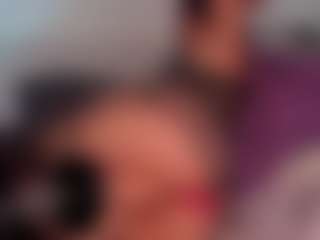 Emy Cross's Live Sex Cam Show