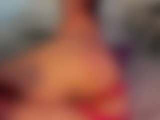 Emy Cross's Live Sex Cam Show